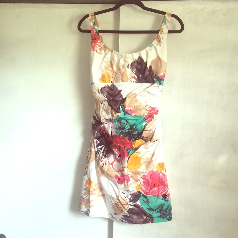 Suzi Chin Size 6 Mini Dress